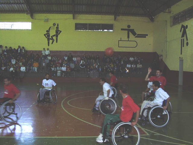 Basquetebol sobre rodas