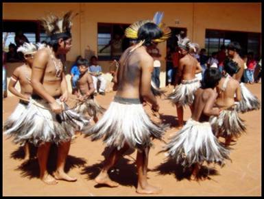 dança indigena 2.jpg