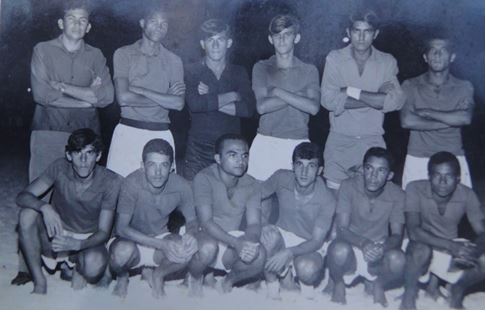 Imagem 1. Time Campeão do Torneio-Início dos Jogos de Verão de São Pedro da Aldeia realizado em 21 de dezembro de 1969, na modalidade Futebol de Praia