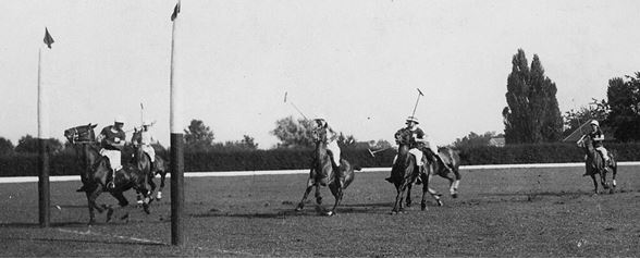Imagen 1. Escena del partido de polo entre Argentina y Gran Bretaña, JJ.OO. de París 1924